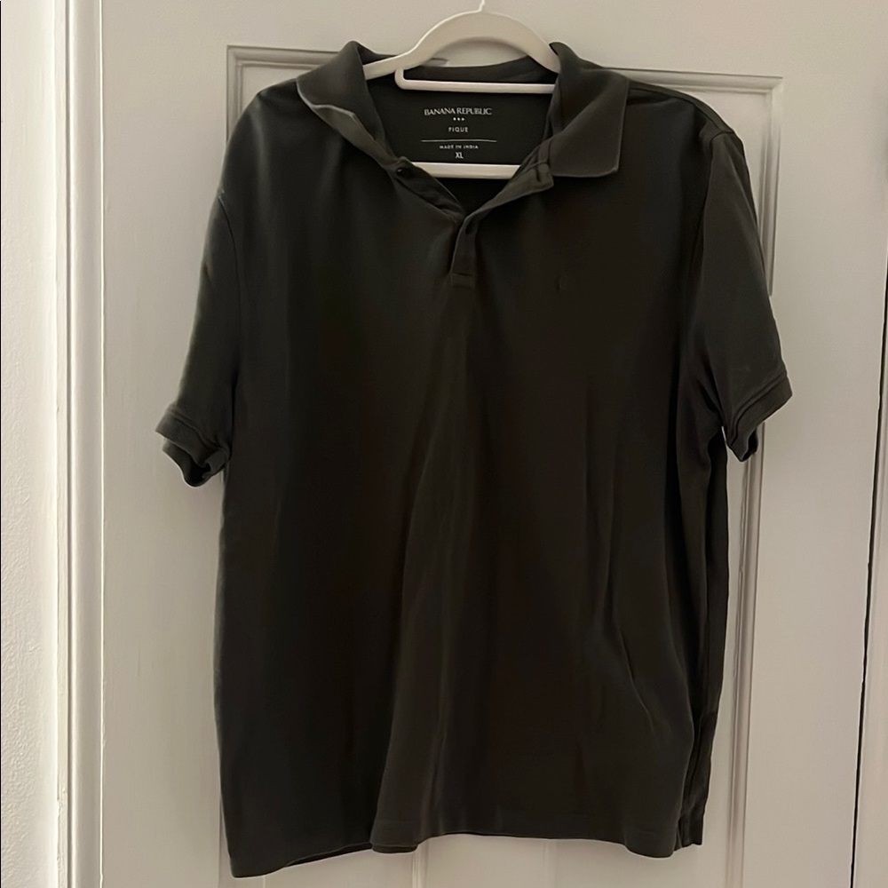 Banana Republic Men's Olive Polo Shirt